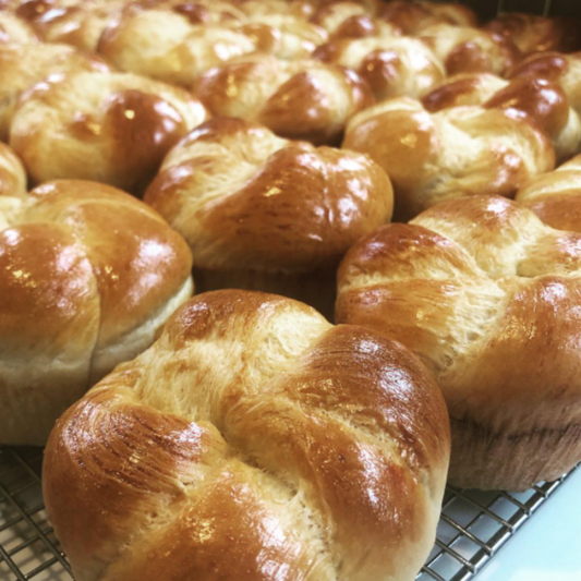 Classic Rolls by Challah House